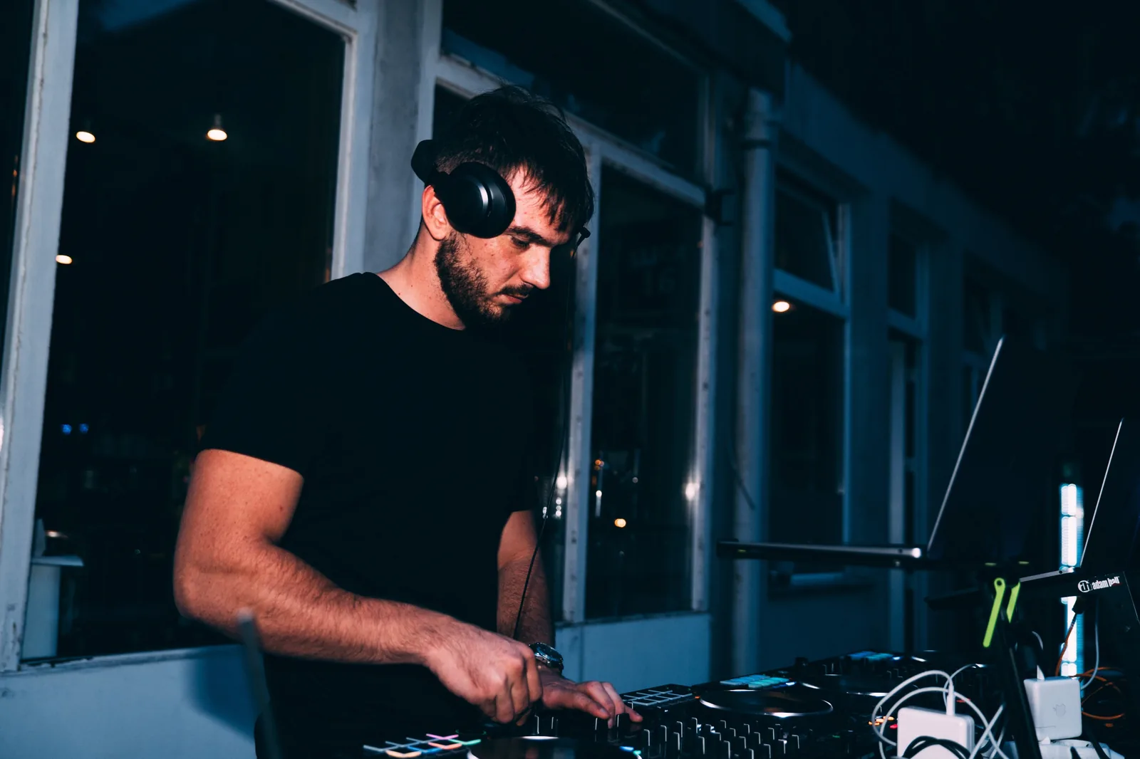 Frano Penava, DJ Frix, DJ za klubove i evente u Zagrebu
