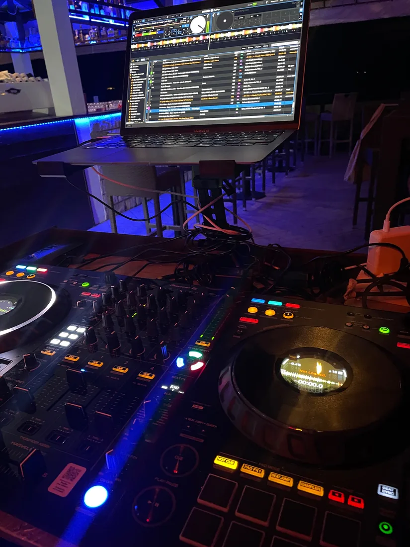 DJ za barove u Zagrebu i okolici, DJ Frix